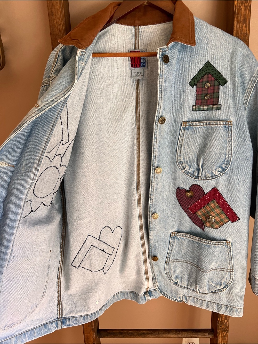 Sun Belt Denim Jacket with Corduroy Collar and Patchwork Details - Picture 4 of 8
